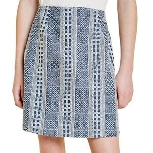 HAYDEN LOS‎ ANGELES Embroidered Blue & White Chambray Mini Skirt NWOT Size Small